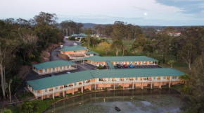 Golf Club Motor Inn Wingham Wingham